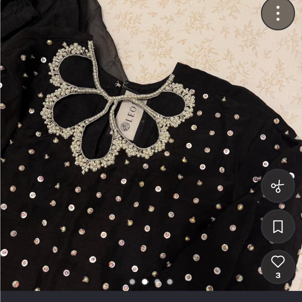 Leon swan Pakistani dress